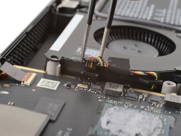 Steam Deck OLED Motherboard Replacement, Disconnect the fan: step 21, image 3 of 3