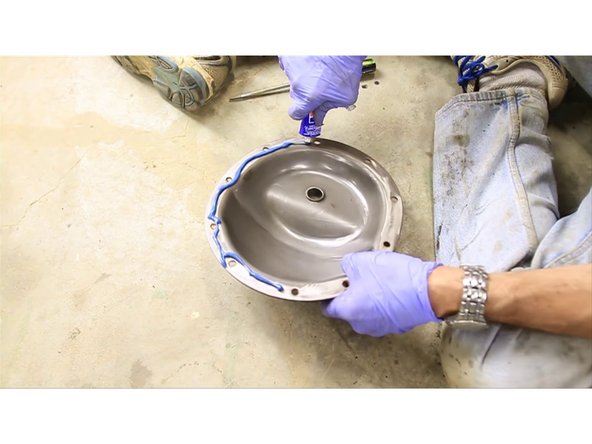 Jeep Differential Fluid Replacement, Apply RTV: crwdns2935265:06crwdnd2935265:02crwdnd2935265:02crwdne2935265:0