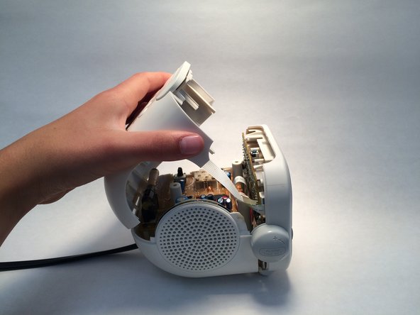 Sony Dream Machine ICF-C180 Speaker Replacement: crwdns2935265:03crwdnd2935265:02crwdnd2935265:02crwdne2935265:0