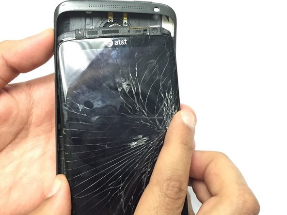 HTC One X Antenna Replacement, Remove front panel: crwdns2935265:03crwdnd2935265:02crwdnd2935265:02crwdne2935265:0