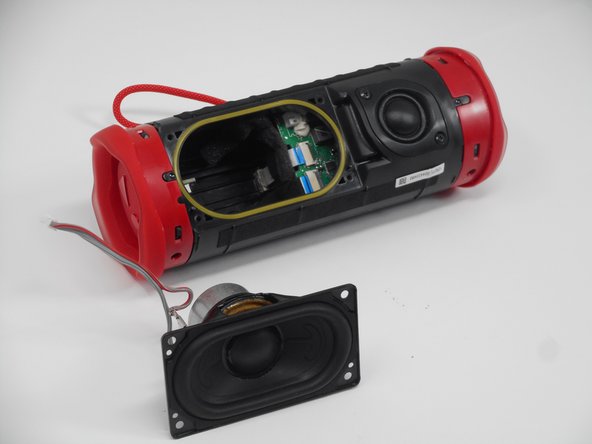 JBL Flip 6 Woofer Replacement: crwdns2935265:05crwdnd2935265:03crwdnd2935265:03crwdne2935265:0