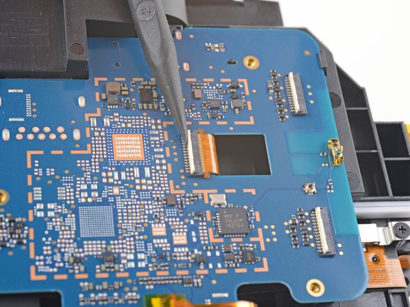 HTC Vive Facerest Midframe Replacement, Disconnect the motherboard: crwdns2935265:021crwdnd2935265:02crwdnd2935265:03crwdne2935265:0