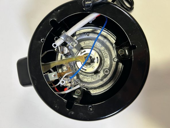 Chef’s Counter Rice Cooker RC-3 Disassembly: crwdns2935265:04crwdnd2935265:03crwdnd2935265:03crwdne2935265:0