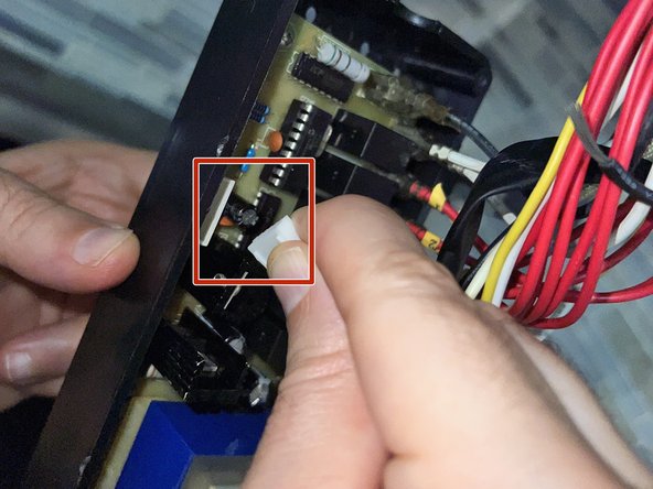 Cyclone Range Hood (Model CY3000R) Circuit Board Replacement: crwdns2935265:05crwdnd2935265:01crwdnd2935265:03crwdne2935265:0