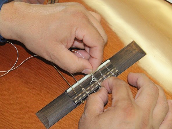 Cordoba C5 Classical Guitar String Replacement: crwdns2935265:04crwdnd2935265:02crwdnd2935265:03crwdne2935265:0