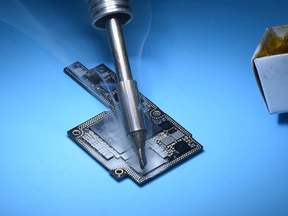 Fix iPhone 12 Won't Turn On By Infrared Thermal Imaging Camera: Schritt 2, Bild 1 von 3