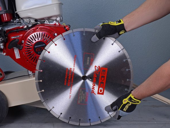 EDCO PRO KL-18 Concrete Saw Belts Replacement: crwdns2935265:019crwdnd2935265:02crwdnd2935265:03crwdne2935265:0