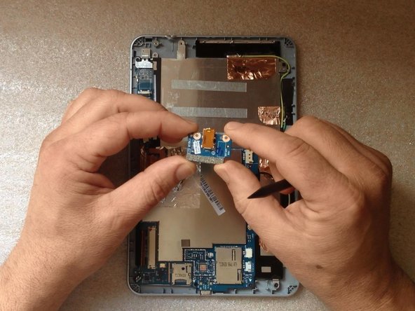 Acer Iconia B1-711 V1-711 Logic Board Replacement