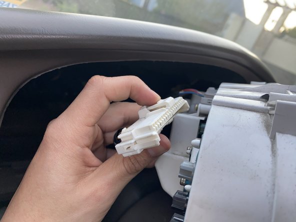 2000 Toyota 4Runner Dashboard Light Bulbs Replacement: crwdns2935265:016crwdnd2935265:02crwdnd2935265:02crwdne2935265:0