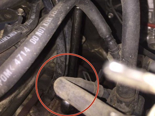 2005 Toyota 4Runner V6 Spark Plugs Replacement: crwdns2935265:08crwdnd2935265:02crwdnd2935265:03crwdne2935265:0