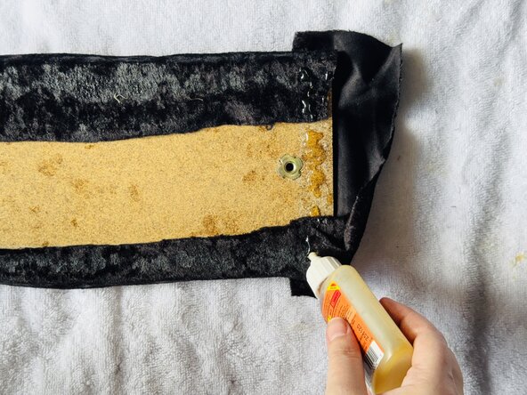 How to Refurbish Scratch Ramps on a Cat Tree: step 18, image 2 of 3