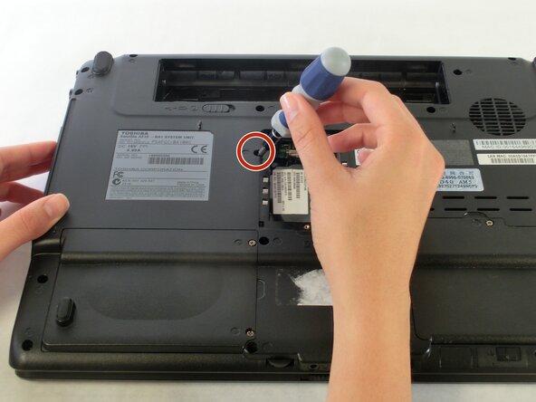 Toshiba Satellite A210 Optical Disc Drive Replacement, Optical Disc Drive: crwdns2935265:05crwdnd2935265:01crwdnd2935265:03crwdne2935265:0