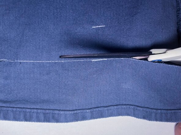 Hand-Hemming Flare Corduroy Pants: étape 6, image 1 de 2