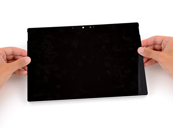 Microsoft Surface Pro 7+ Screen Replacement, Install the screen: stap 52, afbeelding 3 van 3