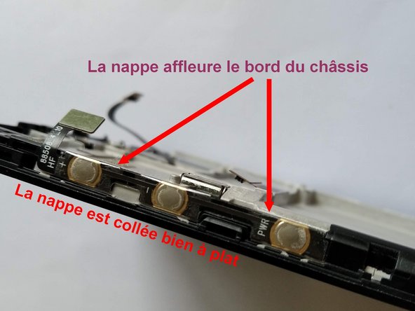 Xiaomi Redmi Go Screen and Battery Replacement, Remove the Power and Volume Buttons: crwdns2935265:012crwdnd2935265:03crwdnd2935265:03crwdne2935265:0