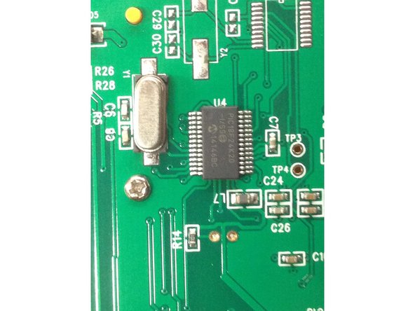 M6013 Capacitor Meter Teardown, Microprocessor: crwdns2935265:04crwdnd2935265:02crwdnd2935265:02crwdne2935265:0