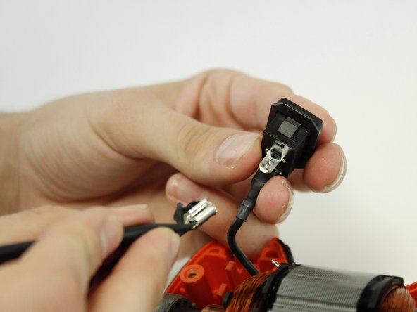 Black and Decker BDERO100 Power Button Replacement: crwdns2935265:08crwdnd2935265:02crwdnd2935265:02crwdne2935265:0