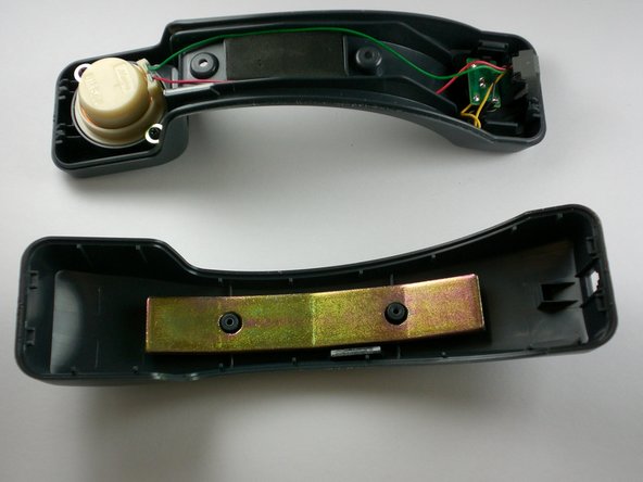 Inter-tel IP 8660 Handset Microphone and Receiver. Replacement: step 3, image 2 of 2