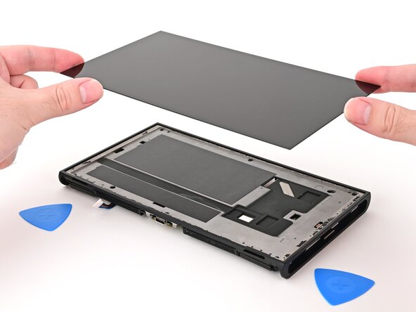 Nintendo Switch 2 Screen Replacement, Remove the screen: crwdns2935265:052crwdnd2935265:02crwdnd2935265:02crwdne2935265:0