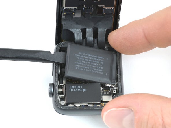 Apple Watch Series 3 电池更换, 电池: 步骤 8 中的图像 2，3