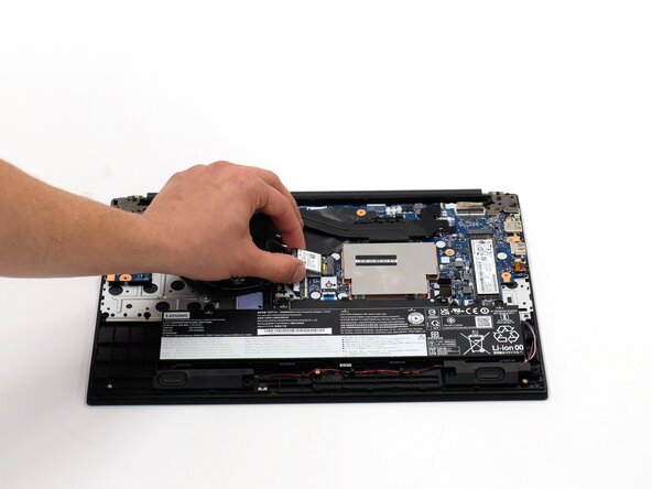 Lenovo ThinkPad E15 Gen 3 Wi-Fi Card Replacement: crwdns2935265:08crwdnd2935265:02crwdnd2935265:03crwdne2935265:0