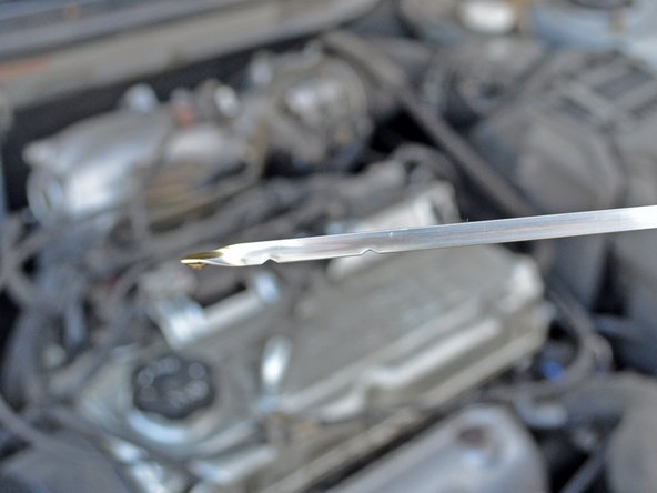 2002-2007 Mitsubishi Lancer Oil Change (2.0L I4 DOHC): crwdns2935265:015crwdnd2935265:03crwdnd2935265:03crwdne2935265:0