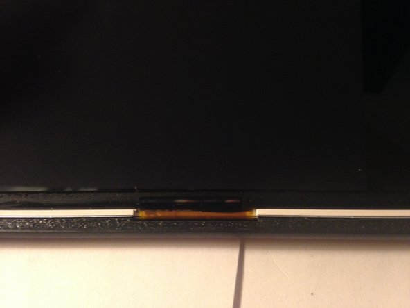 Amazon Fire 5th Generation Teardown, The sides of the front: crwdns2935265:020crwdnd2935265:03crwdnd2935265:03crwdne2935265:0