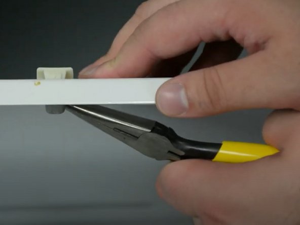 Fast Fix Whirlpool Cabrio WGD5500XW1 Door Latch Replacement: 手順 6、 3の画像 3