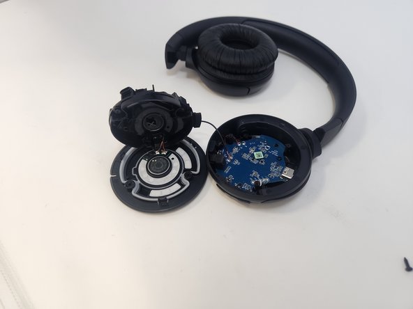 JBL Tune 510BT Headphone Speaker Driver Replacement, Headphone Speaker Driver: crwdns2935265:04crwdnd2935265:02crwdnd2935265:03crwdne2935265:0