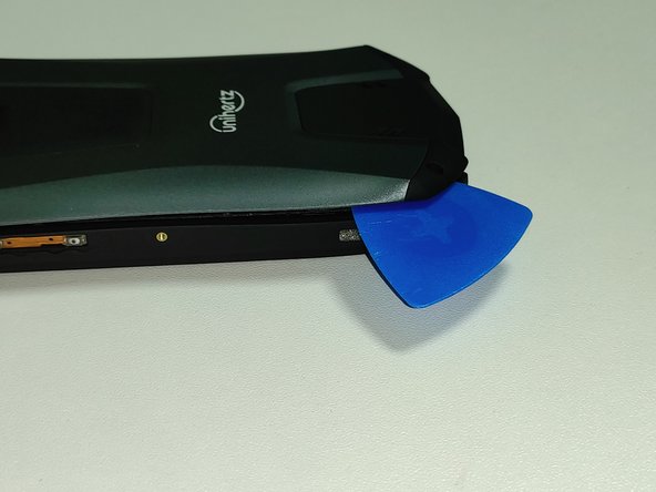 Unihut Titan Pocket Keyboard Disassembly Guide, Back plate disassembly: étape 3, image 2 de 3