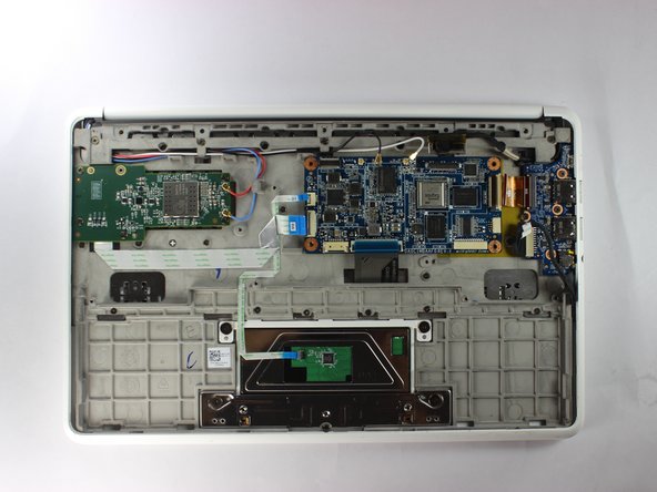HP Chromebook CB2L Motherboard Replacement: crwdns2935265:013crwdnd2935265:03crwdnd2935265:03crwdne2935265:0