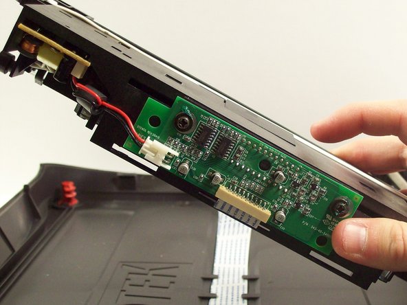 Microtek ScanMaker 5900 New Ribbon Cable Replacement, Remove outer plastic housing: crwdns2935265:06crwdnd2935265:03crwdnd2935265:03crwdne2935265:0