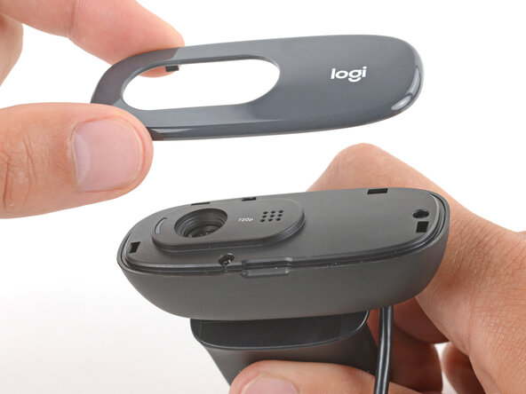 How to Open Your Logitech C270 Webcam, Remove the front cover: crwdns2935265:02crwdnd2935265:03crwdnd2935265:03crwdne2935265:0