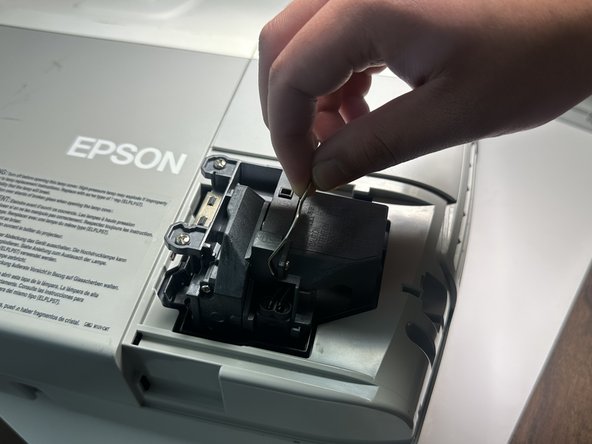 Epson BrightLink 450wi Projector Lamp Replacement: crwdns2935265:04crwdnd2935265:02crwdnd2935265:03crwdne2935265:0