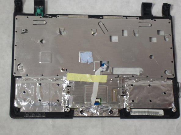 ASUS Eee PC 900HD Clicker Replacement: crwdns2935265:011crwdnd2935265:02crwdnd2935265:02crwdne2935265:0
