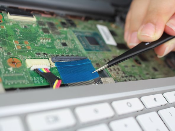 HP Chromebook 11-2210nr SD Card Reader Replacement: crwdns2935265:05crwdnd2935265:03crwdnd2935265:03crwdne2935265:0