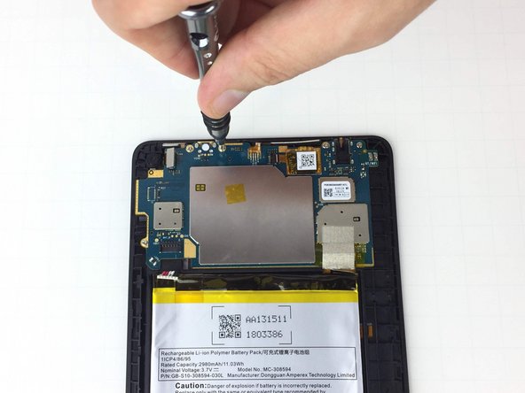 Amazon Fire 5th Generation Rear Camera Replacement: crwdns2935265:05crwdnd2935265:02crwdnd2935265:02crwdne2935265:0