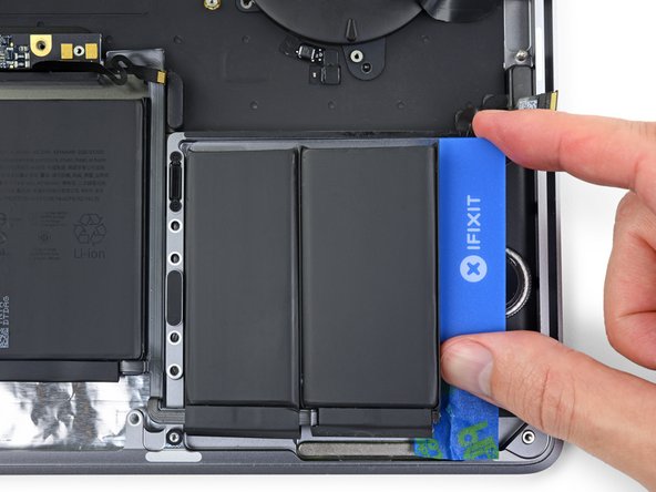 MacBook Pro 13" Touch Bar Late 2016 Battery Replacement, Separate the inner right cell: step 85, image 2 of 3