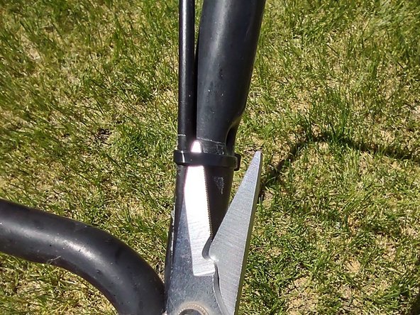 Weed Eater Rotary Lawn Mower Engine Control Cable Replacement: crwdns2935265:03crwdnd2935265:02crwdnd2935265:03crwdne2935265:0