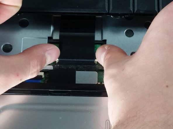 HP G60T-600 CTO Power Button Frame Replacement: crwdns2935265:07crwdnd2935265:02crwdnd2935265:02crwdne2935265:0