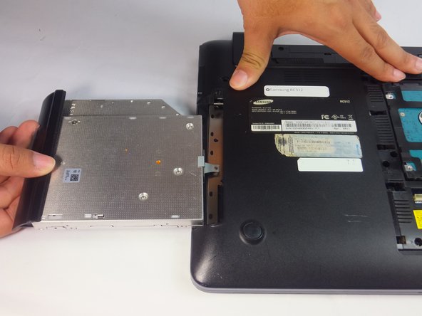 Samsung RC512 Optic Drive Replacement: crwdns2935265:05crwdnd2935265:03crwdnd2935265:03crwdne2935265:0