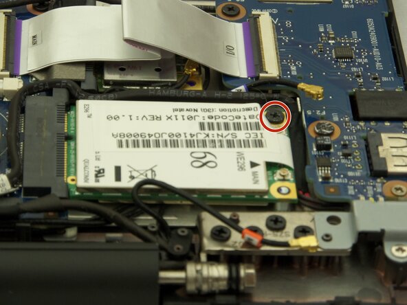 Cr-48 Chromebook Network Card Replacement, Unscrew and Remove Network Card: crwdns2935265:06crwdnd2935265:01crwdnd2935265:03crwdne2935265:0