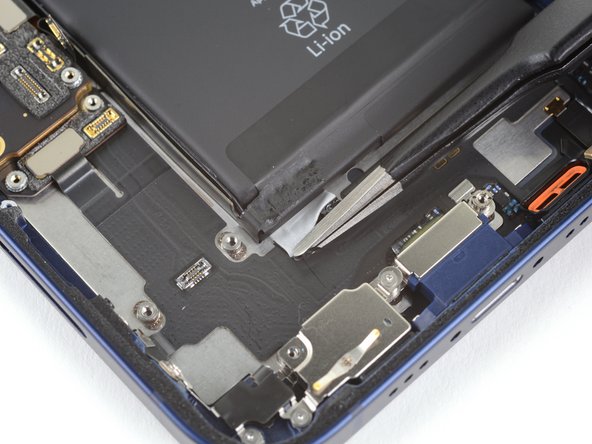 iPhone 12 Battery Replacement, Remove the stretch-release adhesive: crwdns2935265:042crwdnd2935265:02crwdnd2935265:02crwdne2935265:0