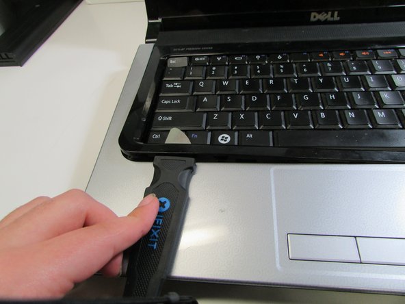 Dell Studio 1558 Keyboard Replacement: crwdns2935265:08crwdnd2935265:02crwdnd2935265:03crwdne2935265:0