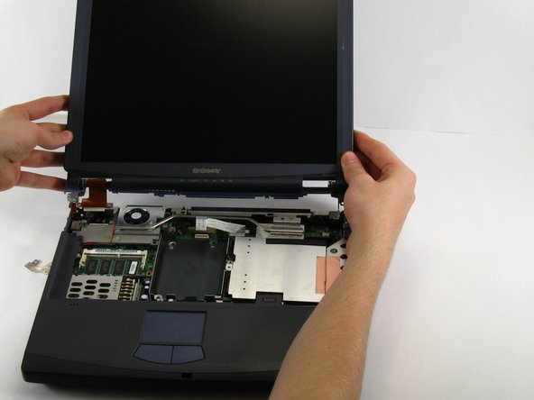 Sony Vaio PCG-F360 Display Replacement: crwdns2935265:012crwdnd2935265:03crwdnd2935265:03crwdne2935265:0