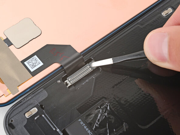 Google Pixel 9a Screen Replacement, Install the cable cover: crwdns2935265:033crwdnd2935265:03crwdnd2935265:03crwdne2935265:0