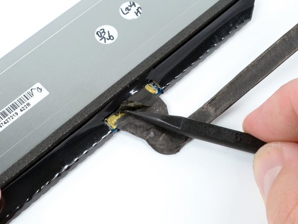 MacBook Pro 17" Unibody LCD Replacement: crwdns2935265:033crwdnd2935265:02crwdnd2935265:02crwdne2935265:0