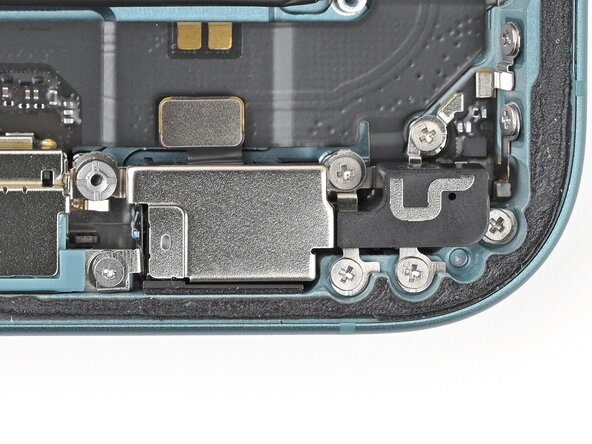 iPhone 16 Plus Microphone Replacement: crwdns2935265:038crwdnd2935265:02crwdnd2935265:02crwdne2935265:0