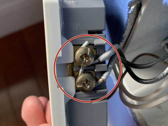 Electrical Outlet Replacement: step 7, image 1 of 3