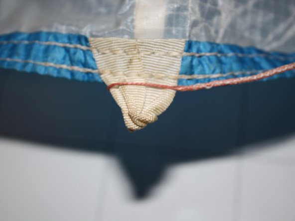 Ozone Rush 4 brake line replacement, Connecting the line back to the glider: crwdns2935265:011crwdnd2935265:02crwdnd2935265:03crwdne2935265:0